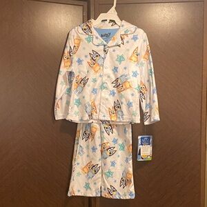 NEW Bluey Kids Pajamas - White and Blue